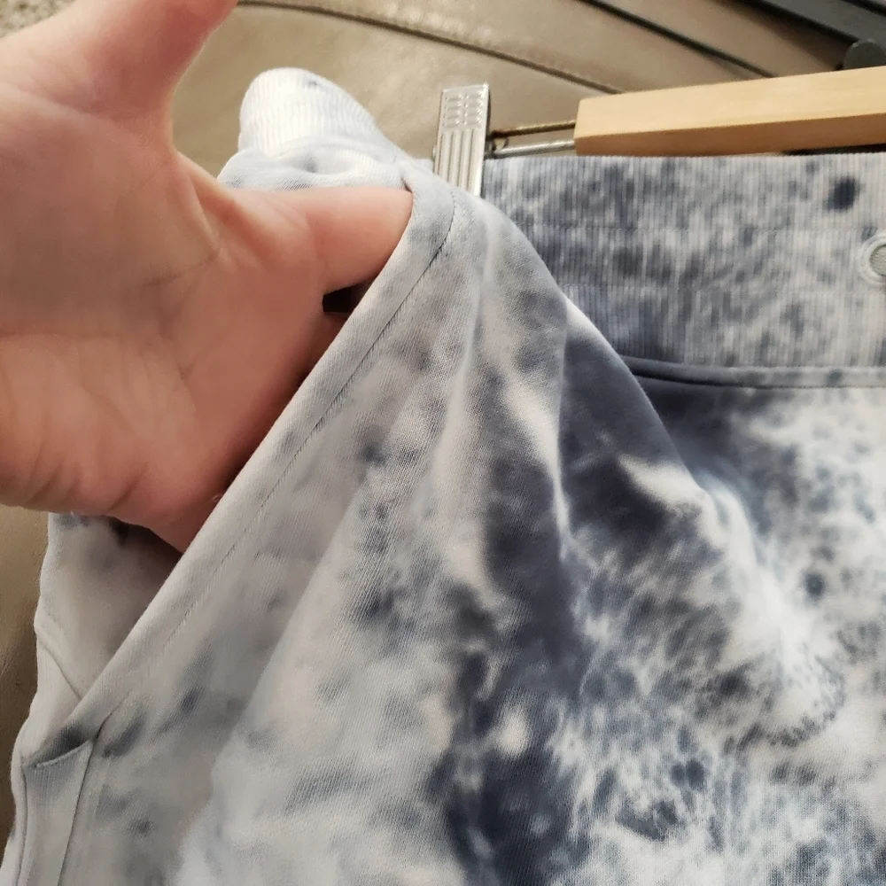 Lululemon Athletica warm down jogger marble dye Size 14